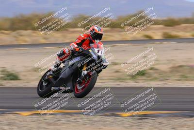 media/Dec-17-2022-SoCal Trackdays (Sat) [[224abd9271]]/Turn 15 (155pm)/